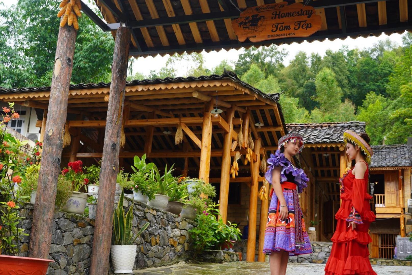 Tom Tep Homestay ハザン エクステリア 写真