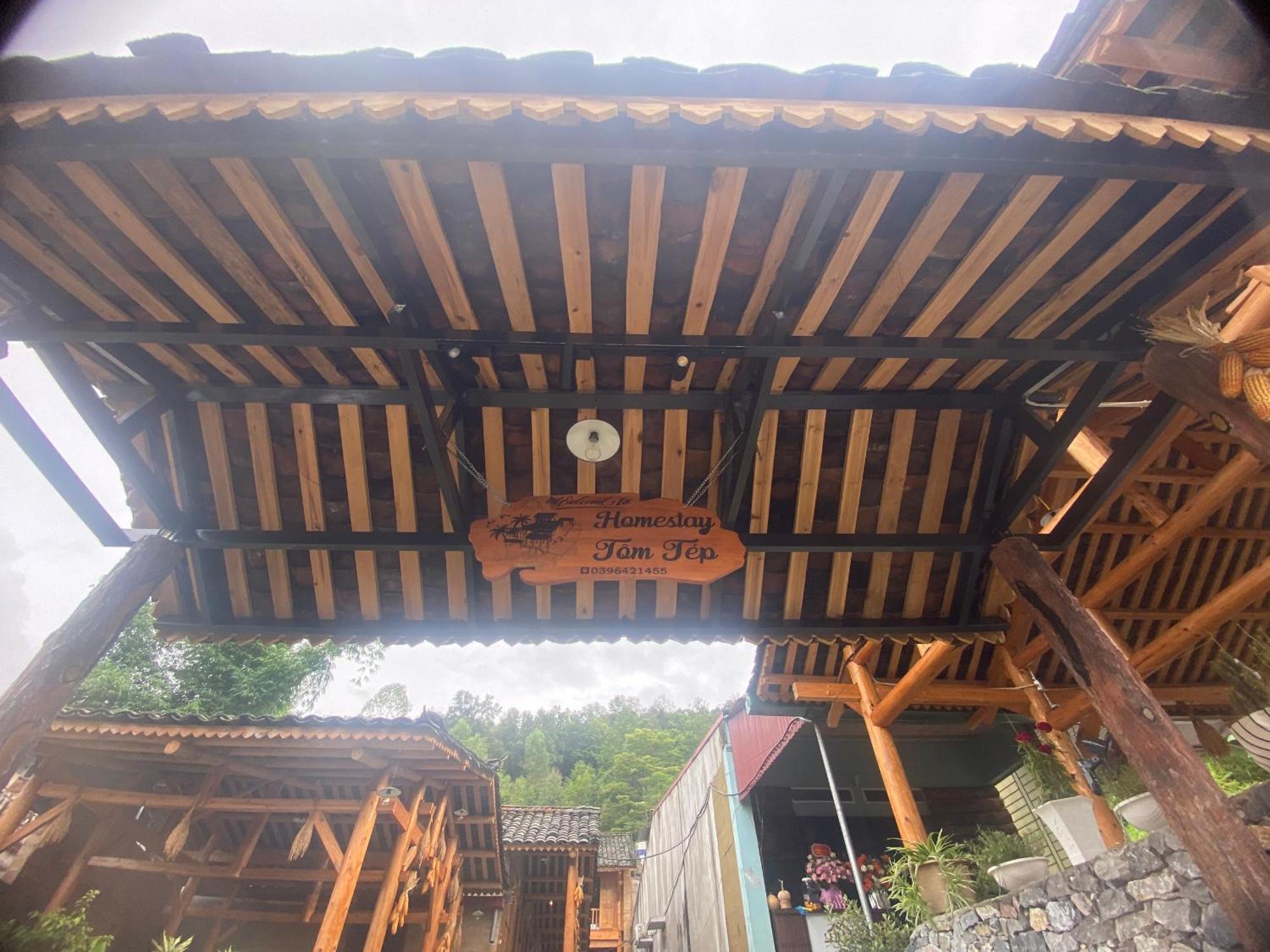 Tom Tep Homestay ハザン エクステリア 写真