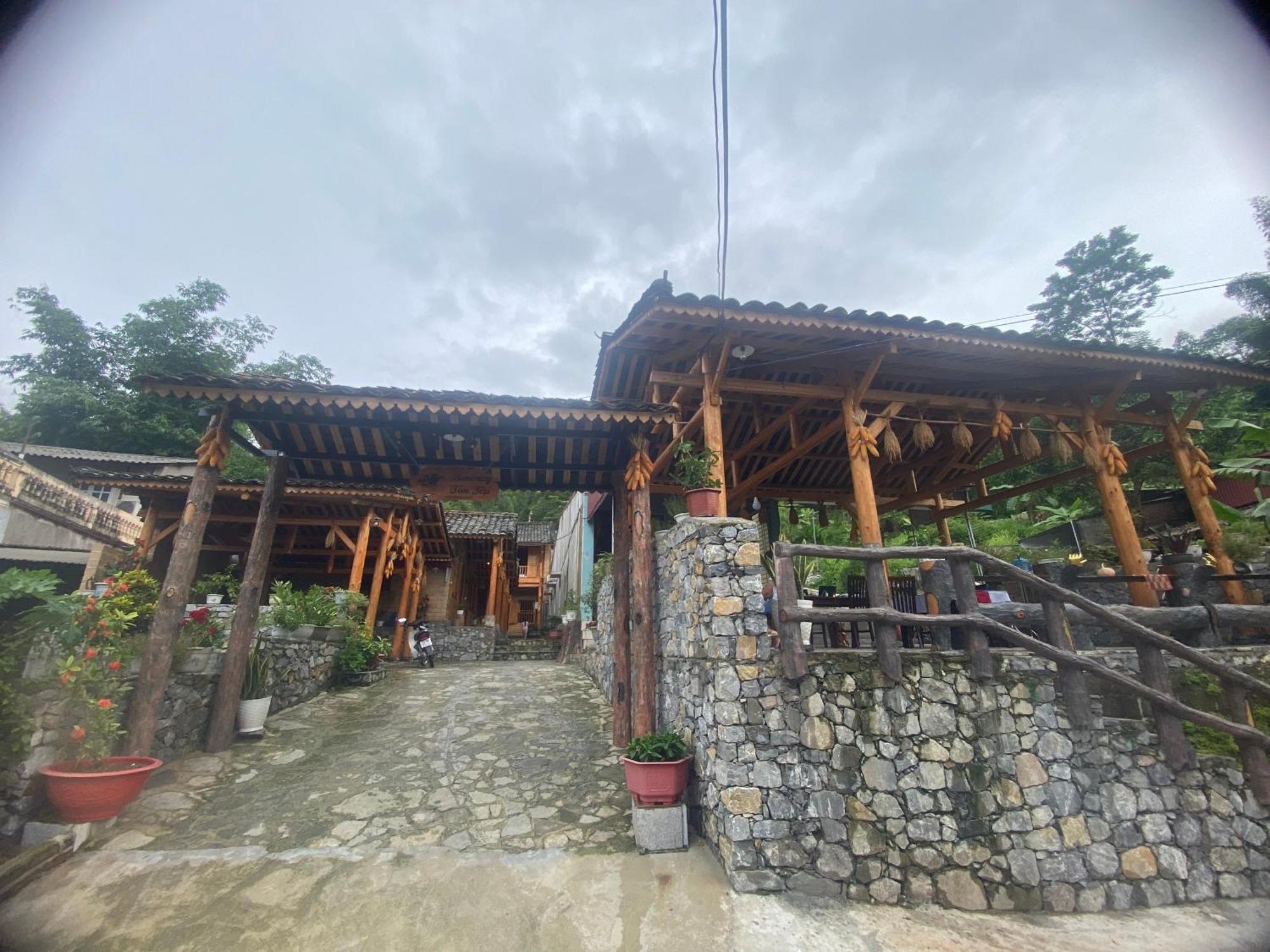 Tom Tep Homestay ハザン エクステリア 写真