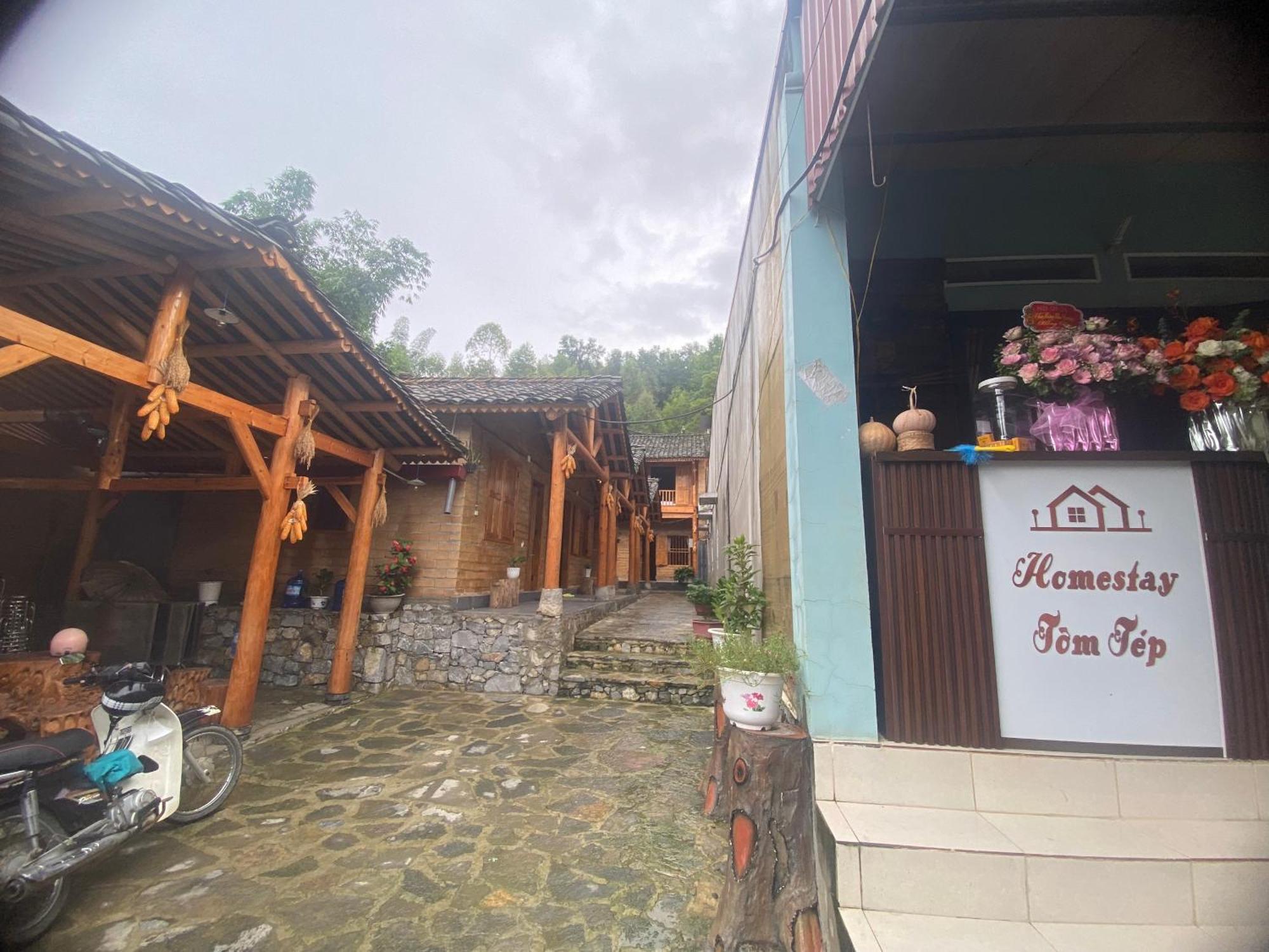 Tom Tep Homestay ハザン エクステリア 写真